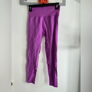 Peachy Bunz Leggings